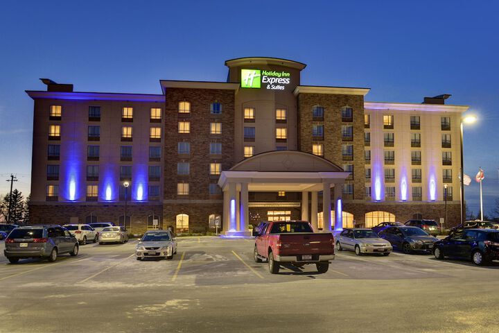 Hotel 2 of 74