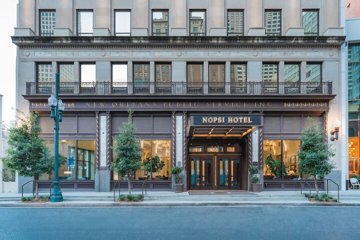 Hotel 7 of 132