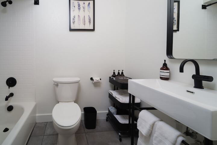 Room 15 of 32