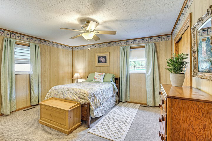 Stay & Play: West Virginia Country Home!