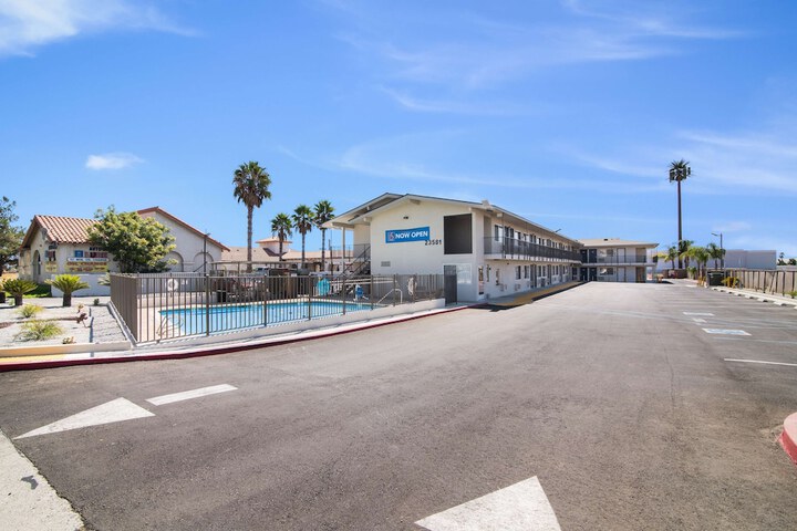 Motel 6 Moreno Valley - Riverside March Air Base