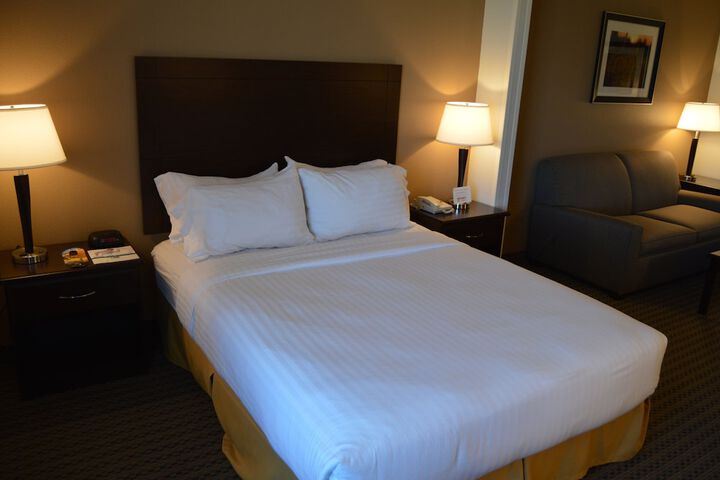 Room 19 of 44