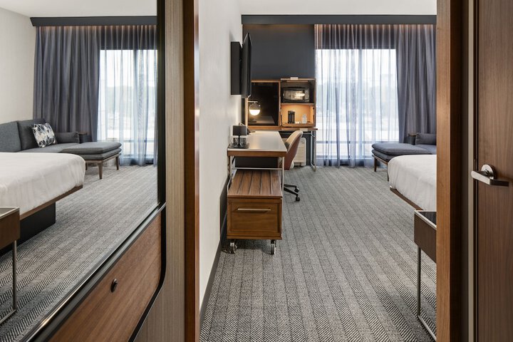 Courtyard by Marriott Owatonna Downtown
