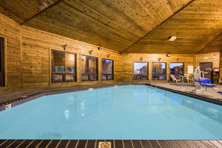 Pool 4 of 22