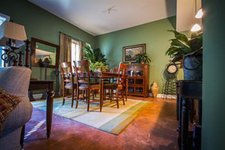 Posh Boutique Hotel