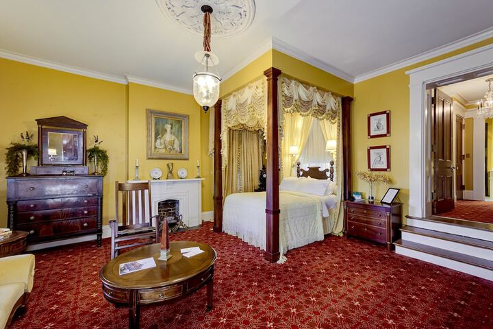 Room 86 of 147