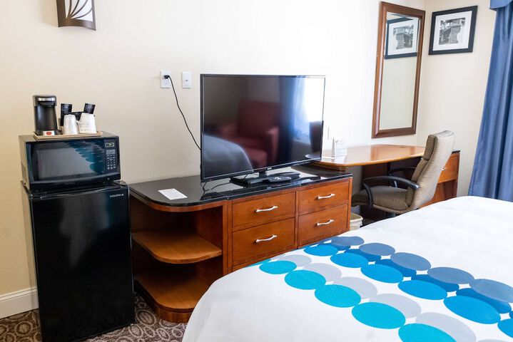 Room 16 of 57