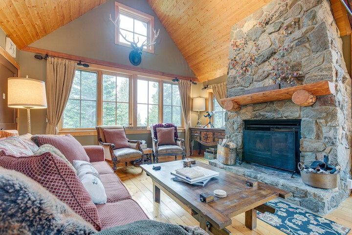 Idaho Springs Home w / Amazing Mountain Views!