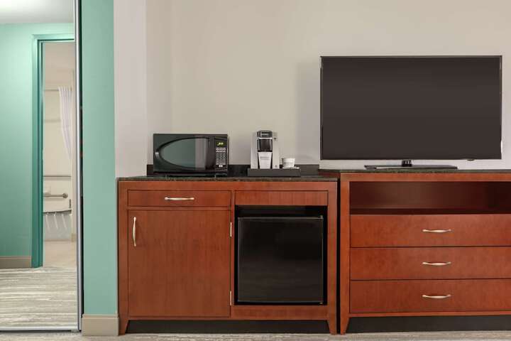 Room 14 of 64
