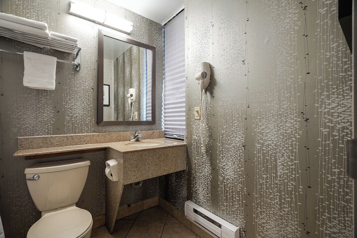 Room 45 of 78