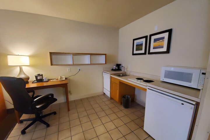 Room 35 of 70