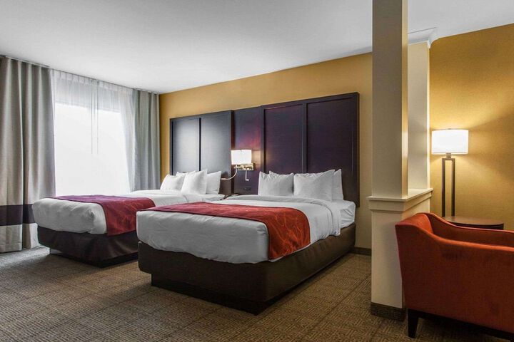Comfort Suites Youngstown North