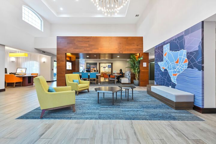 Holiday Inn Express Palestine by IHG