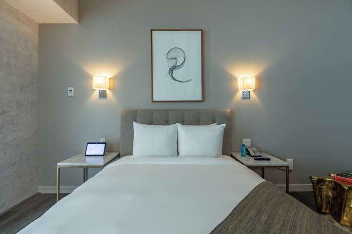 Room 35 of 97