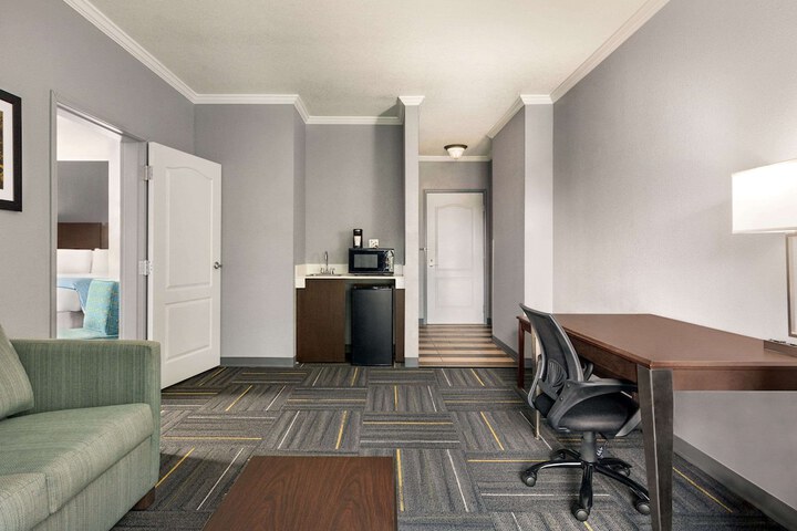Room 20 of 45