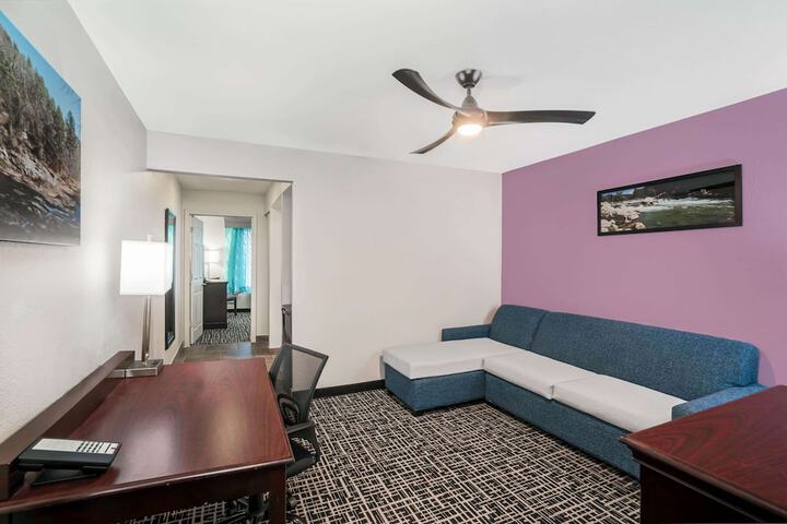 La Quinta Inn & Suites by Wyndham Cookeville