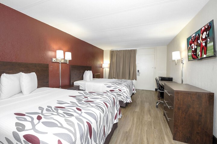 Room 28 of 28
