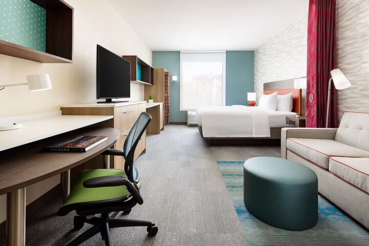 Room 35 of 65