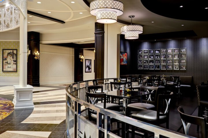 Saratoga Casino Hotel