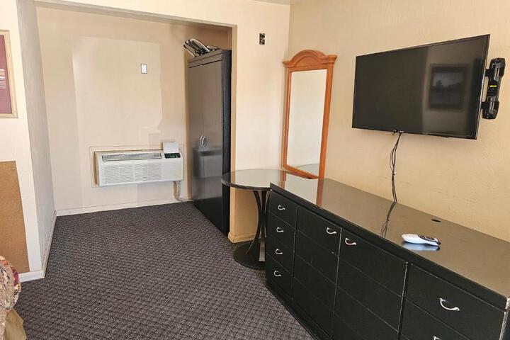 Sands Motel