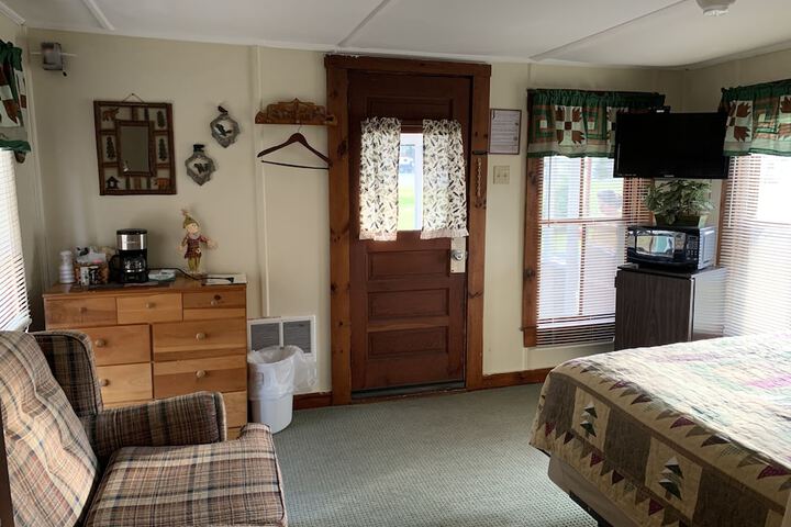 Room 15 of 48