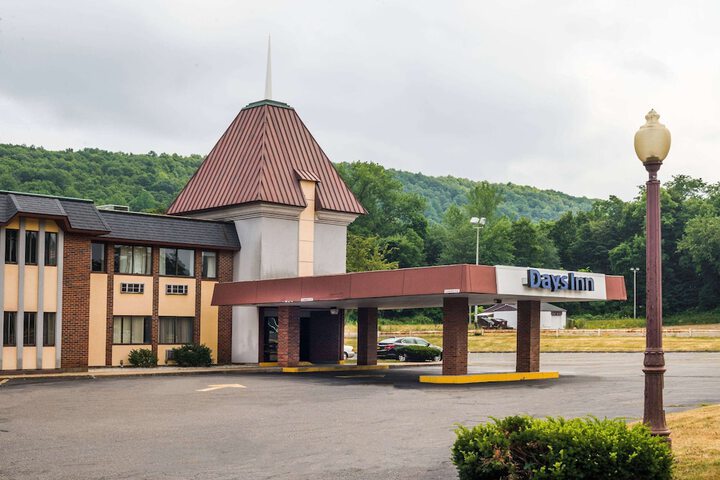 Hotel 2 of 15