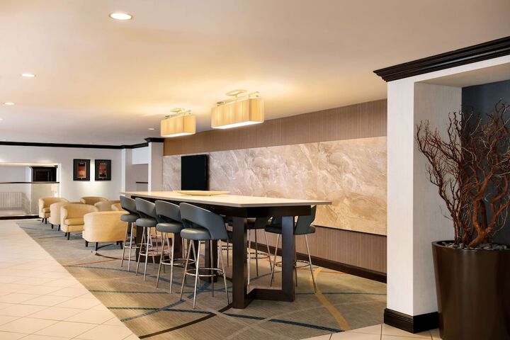 Hotel Interior 5 of 75