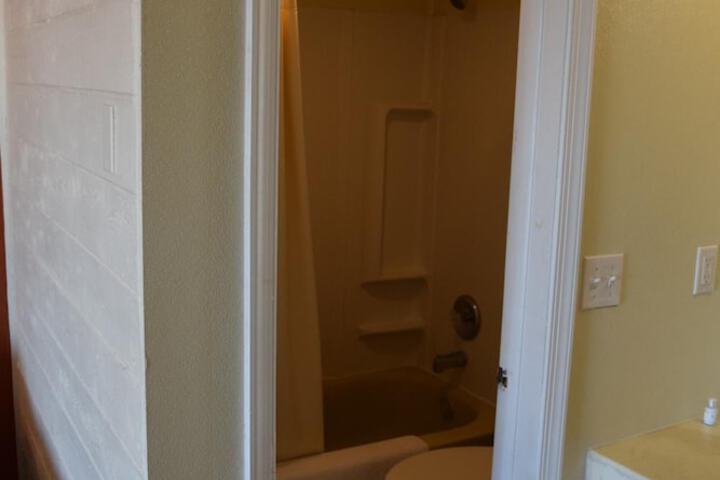 Room 19 of 41