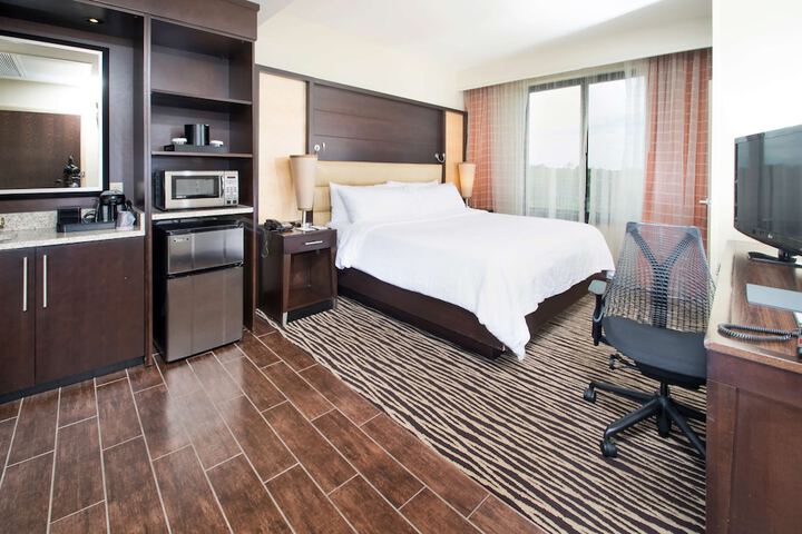 Room 18 of 50