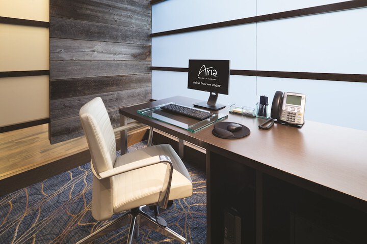 Business Center 110 of 110