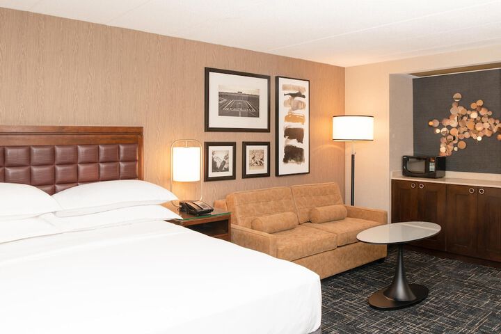 Room 41 of 77