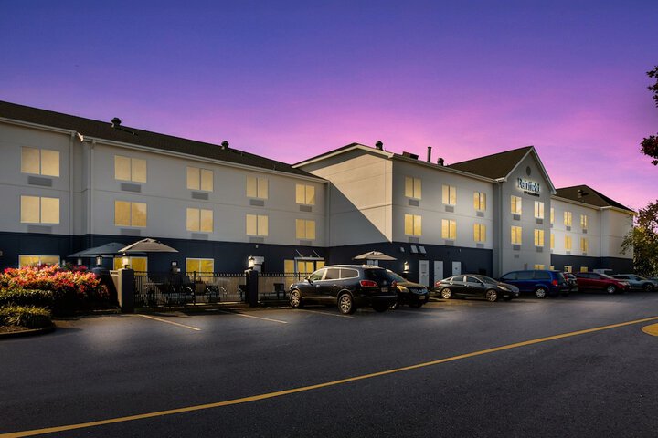 Hotel 4 of 52
