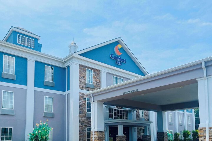 Hotel 7 of 53