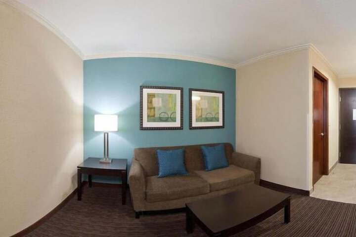 Room 22 of 45