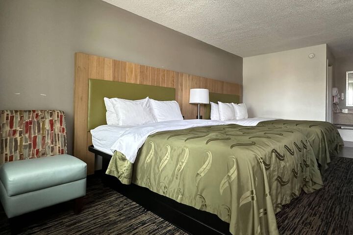 Quality Inn Calhoun North I-75