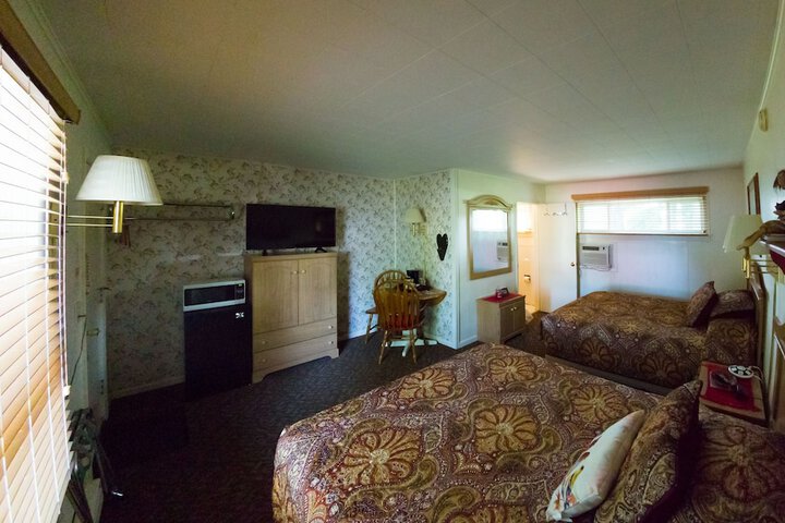 Oak Park Inn