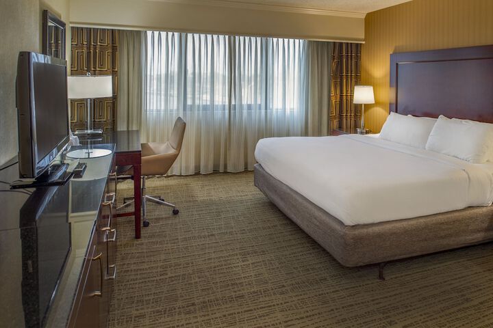 Crowne Plaza St. Louis Airport by IHG