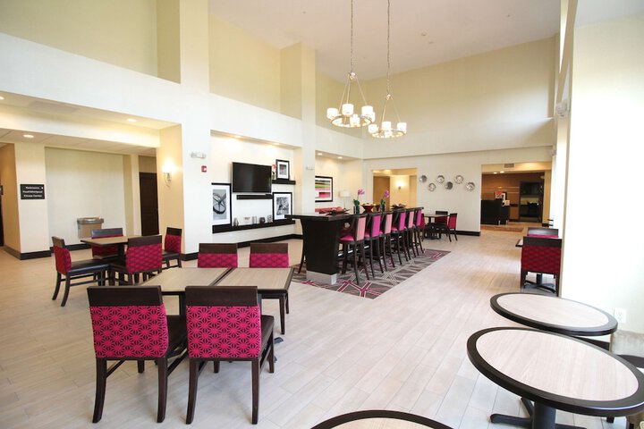 Hotel Interior 11 of 36