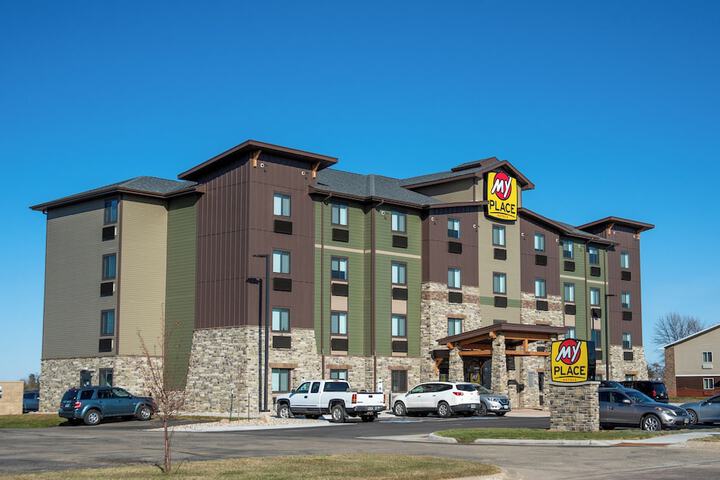 Hotel 2 of 39