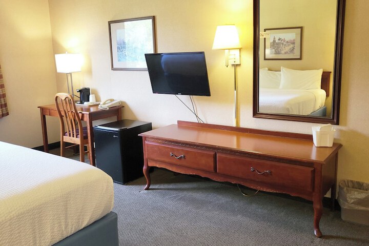 Room 19 of 32