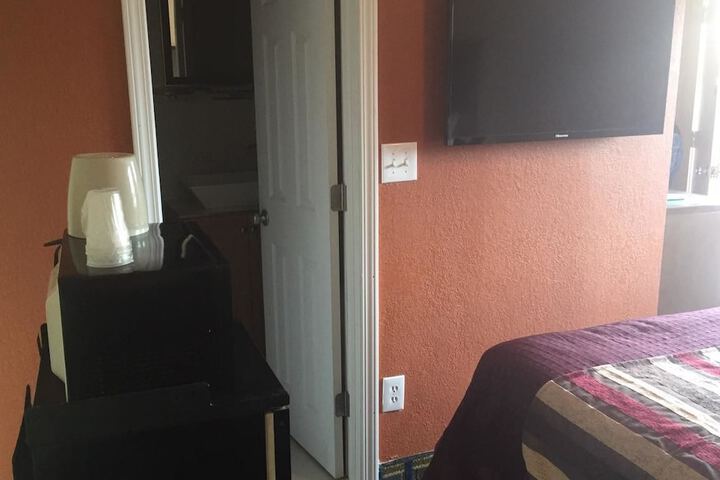 Room 45 of 50