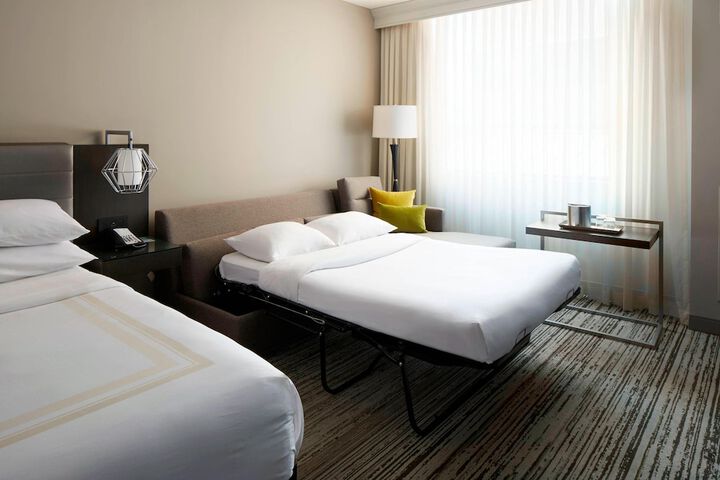 Room 7 of 42