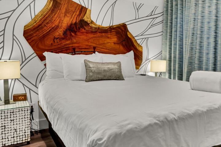 The Saint Hotel