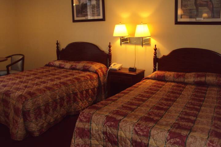 Room 17 of 32