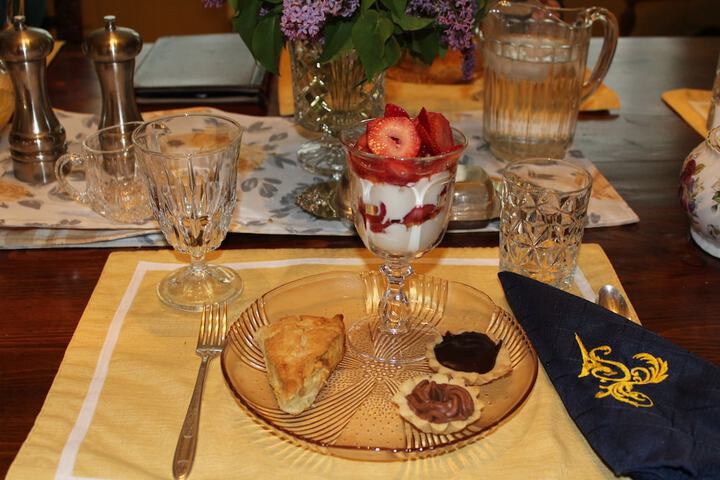 Breakfast/Coffee Service 33 of 41