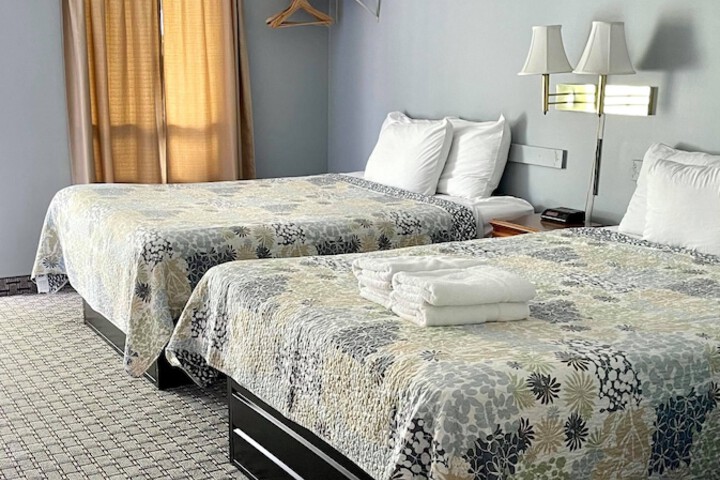 Seacoast Motel