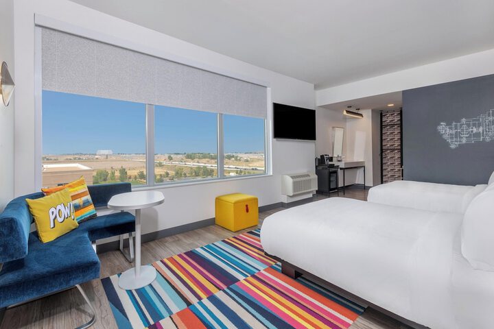 Room 19 of 27