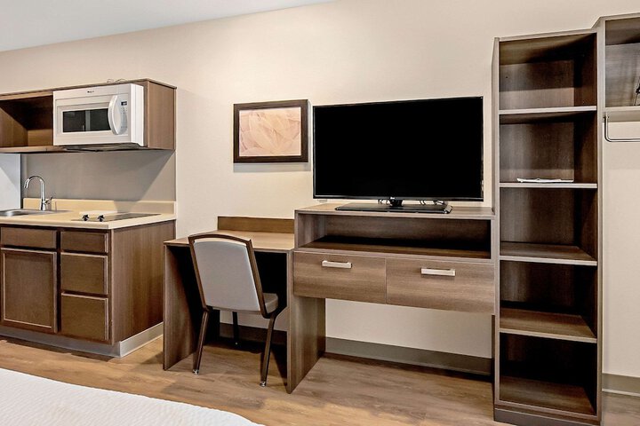 Room 19 of 47
