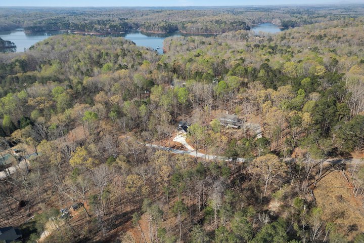 Lake Hartwell Escape