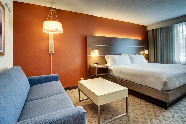 Room 31 of 53